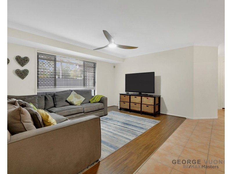 53 Clarendon Cct, Forest Lake QLD 4078