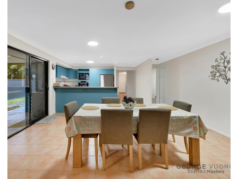 53 Clarendon Cct, Forest Lake QLD 4078