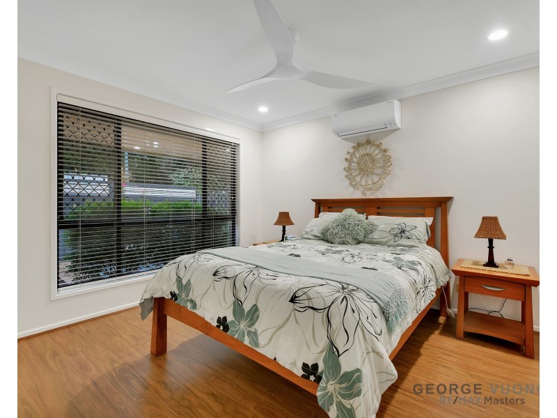 53 Clarendon Cct, Forest Lake QLD 4078