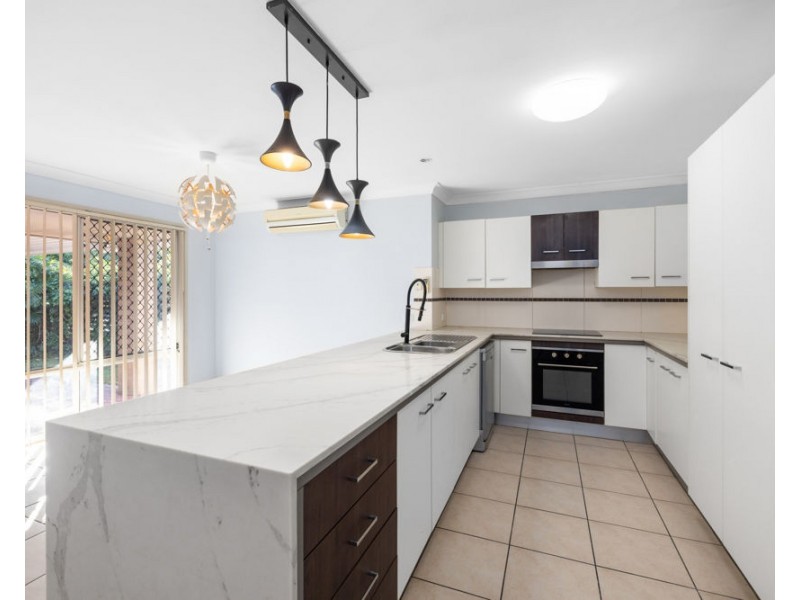 38 MAPELTON CCT, Parkinson QLD 4115