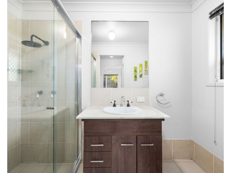 38 MAPELTON CCT, Parkinson QLD 4115