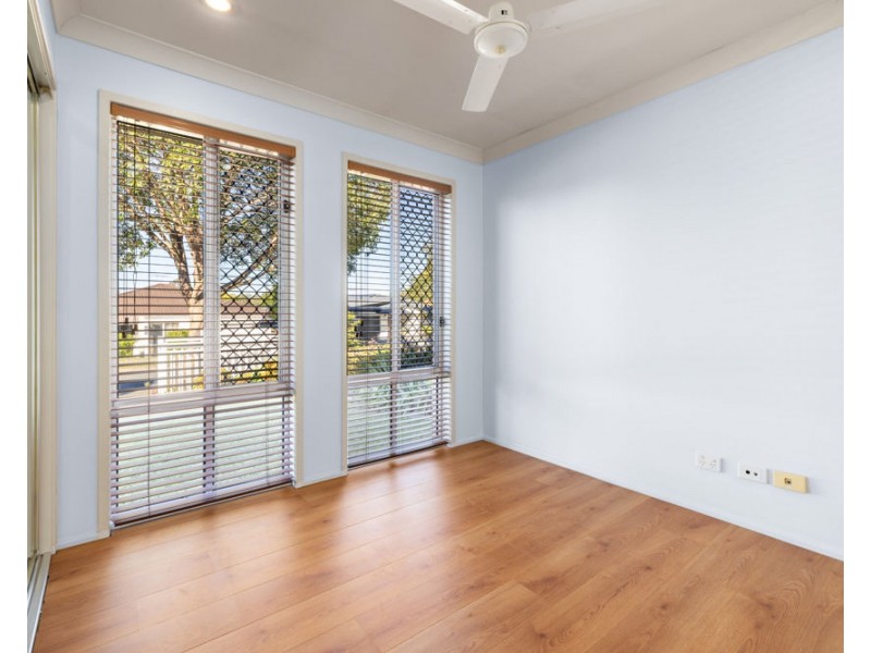 38 MAPELTON CCT, Parkinson QLD 4115