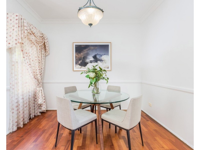 26 Glasshouse Cr, Forest Lake QLD 4078