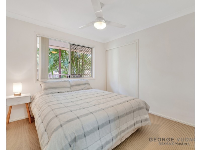 17c Mulgrave Cr, Forest Lake QLD 4078