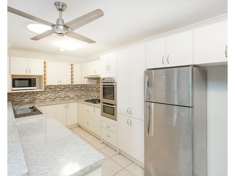 70 Laricina Circuit, Forest Lake QLD 4078