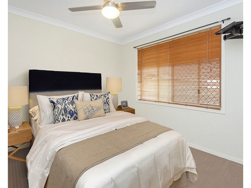 70 Laricina Circuit, Forest Lake QLD 4078