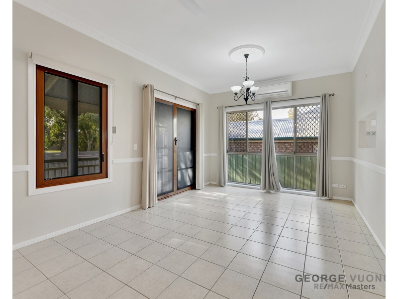 2 Bingeringo Pl, Forest Lake QLD 4078