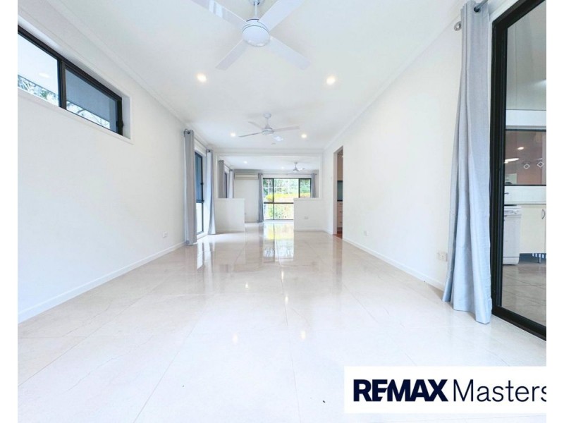 2 Seers Court, Shailer Park QLD 4128