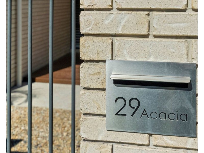 29 ACACIA STREET, Heathwood QLD 4110