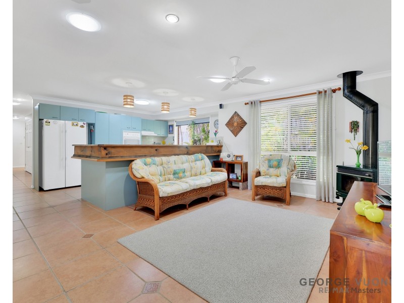 10 Boudin Pl, Forest Lake QLD 4078