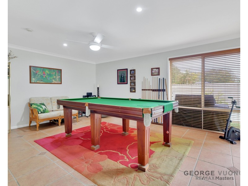 10 Boudin Pl, Forest Lake QLD 4078