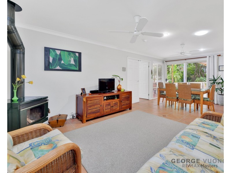 10 Boudin Pl, Forest Lake QLD 4078