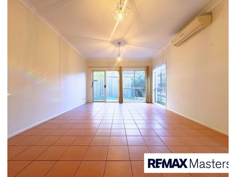 30 Hannam Crescent, Forest Lake QLD 4078