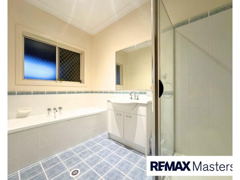30 Hannam Crescent, Forest Lake QLD 4078