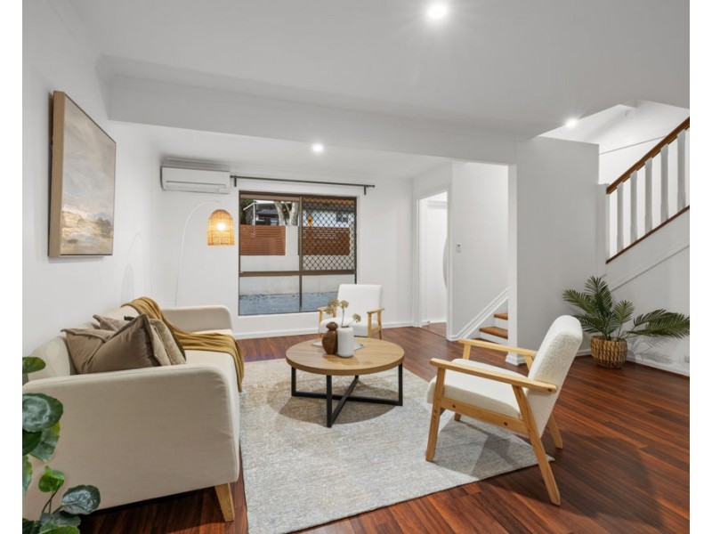 23 OAKLEAF ST, Eight Mile Plains QLD 4113