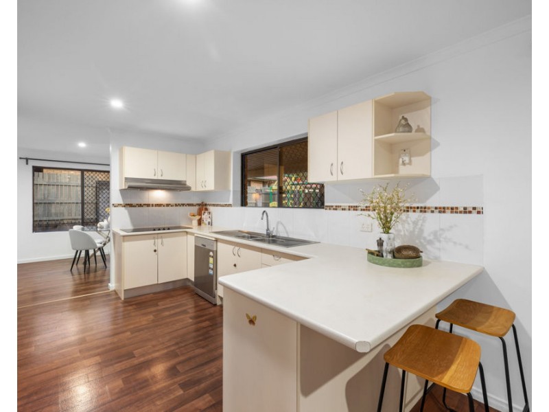 23 OAKLEAF ST, Eight Mile Plains QLD 4113