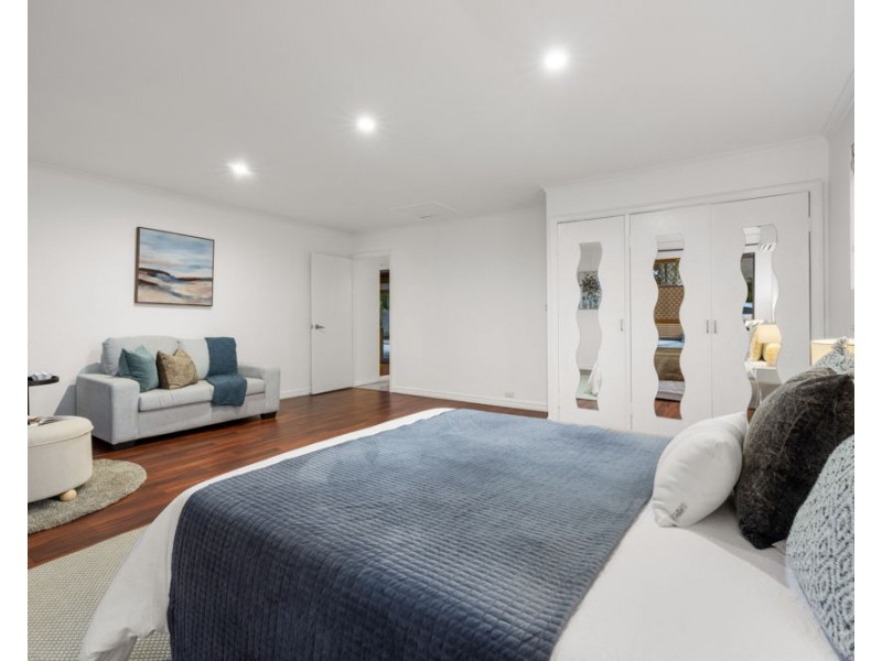 23 OAKLEAF ST, Eight Mile Plains QLD 4113