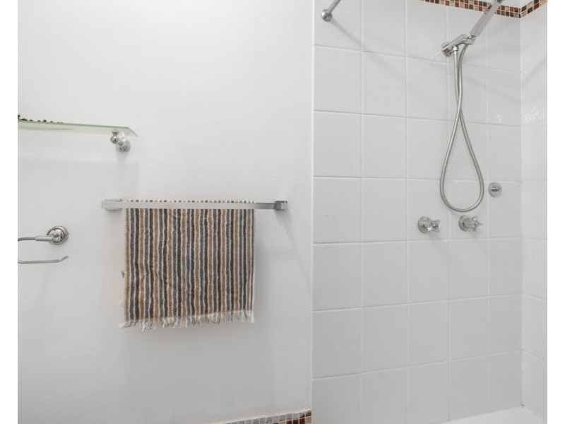 23 OAKLEAF ST, Eight Mile Plains QLD 4113