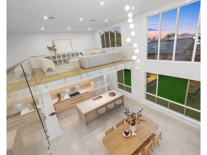 4 PRUDENCE ST, Robertson QLD 4109