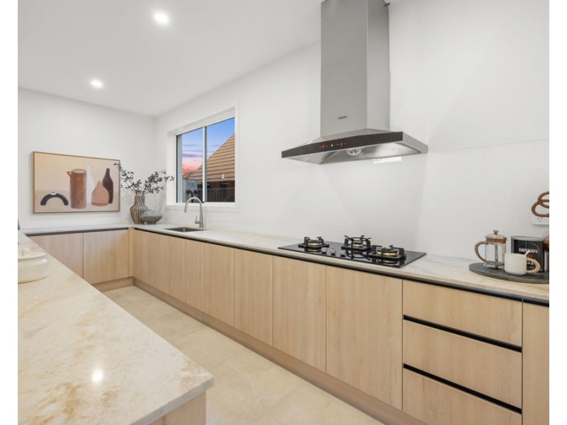 4 PRUDENCE ST, Robertson QLD 4109