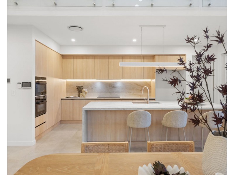 4 PRUDENCE ST, Robertson QLD 4109