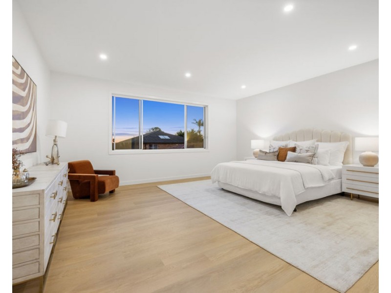 4 PRUDENCE ST, Robertson QLD 4109