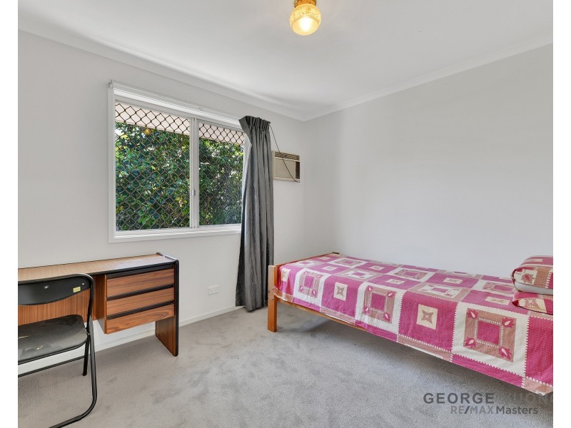 18 Beamont Pl, Forest Lake QLD 4078