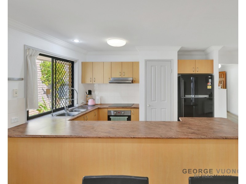 59 Booloumba Cr, Forest Lake QLD 4078