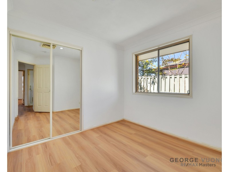 139 Middle Rd, Hillcrest QLD 4118