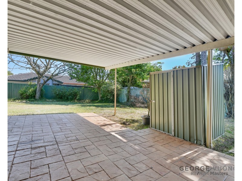 139 Middle Rd, Hillcrest QLD 4118