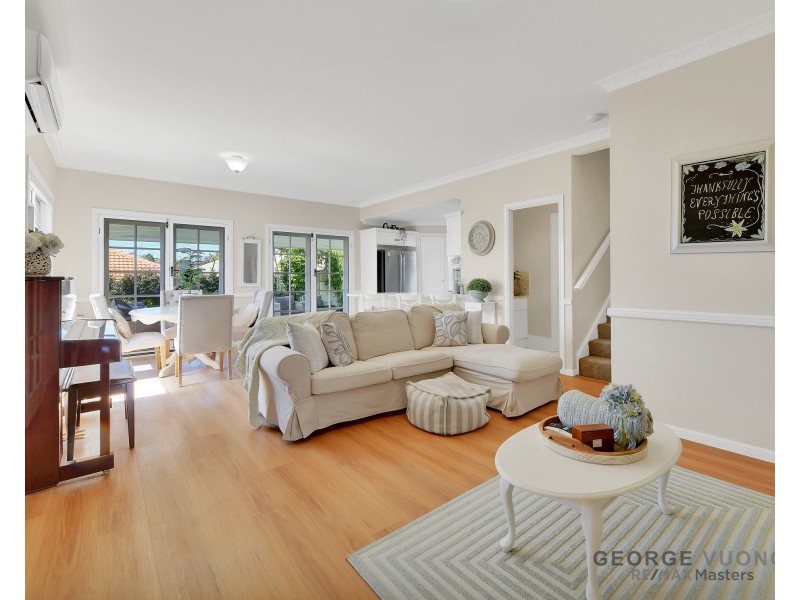 4 Chateau St, Springfield Lakes QLD 4300