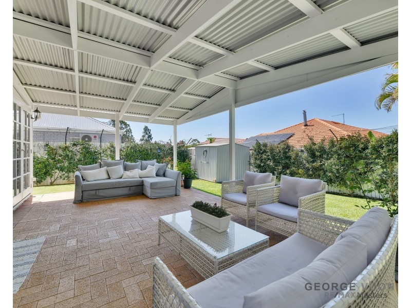 4 Chateau St, Springfield Lakes QLD 4300