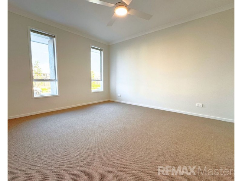 25 Clarence Street, South Maclean QLD 4280