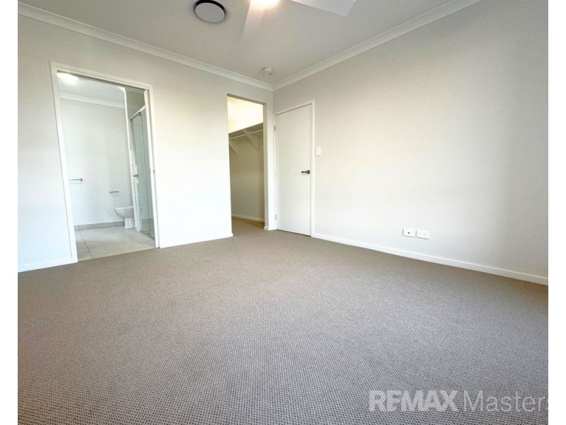 25 Clarence Street, South Maclean QLD 4280