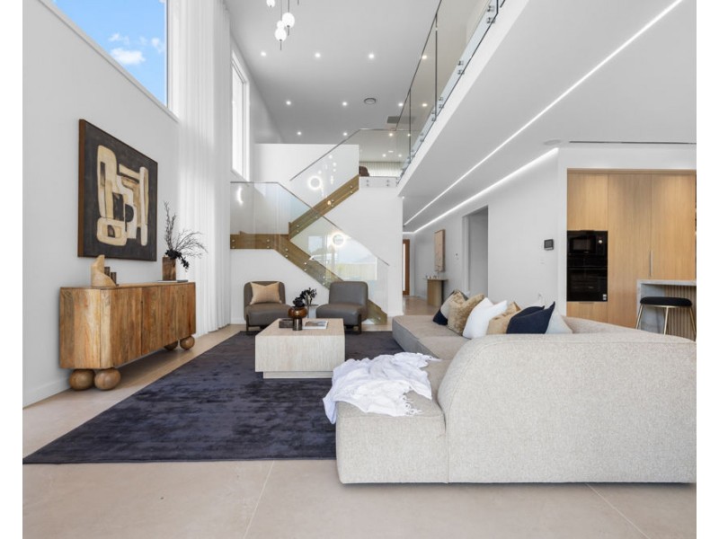 18 ROSEMARY CCT, Rochedale QLD 4123