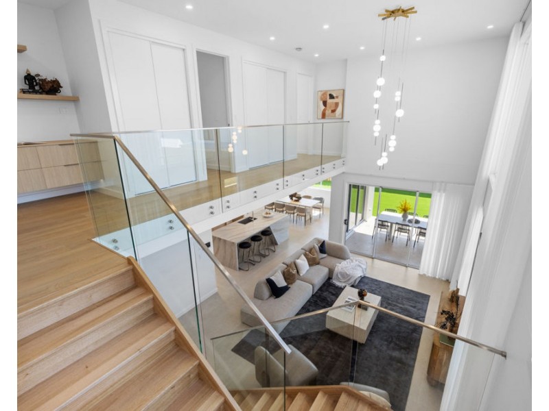 18 ROSEMARY CCT, Rochedale QLD 4123