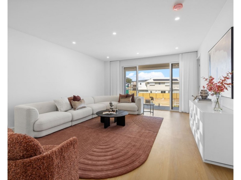 18 ROSEMARY CCT, Rochedale QLD 4123