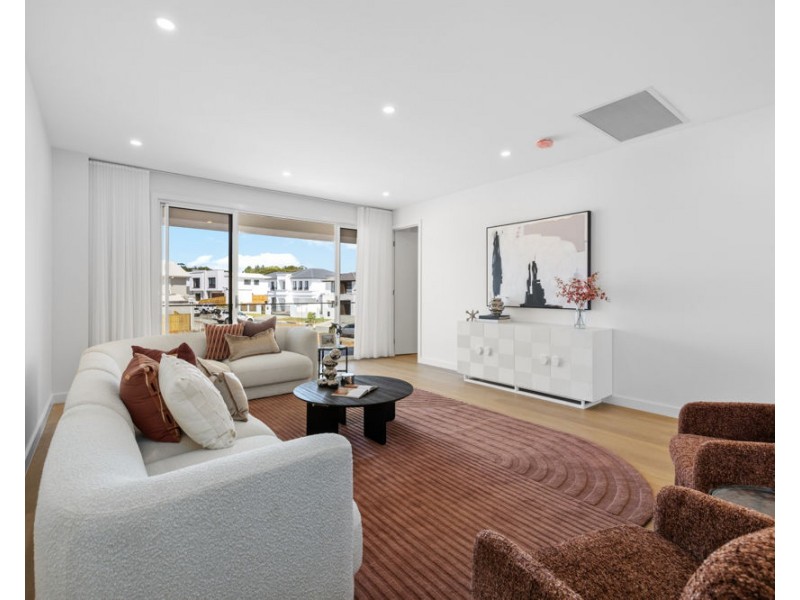 18 ROSEMARY CCT, Rochedale QLD 4123