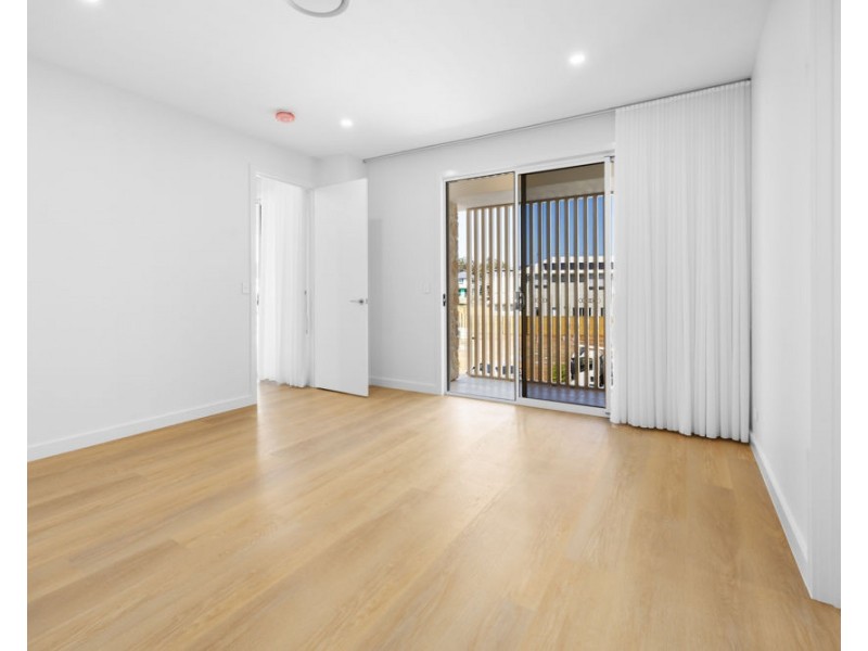 18 ROSEMARY CCT, Rochedale QLD 4123