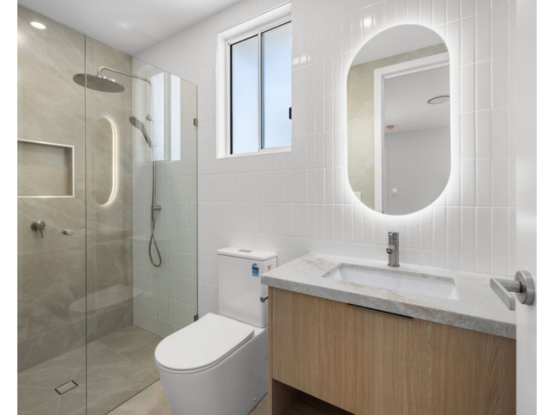 18 ROSEMARY CCT, Rochedale QLD 4123