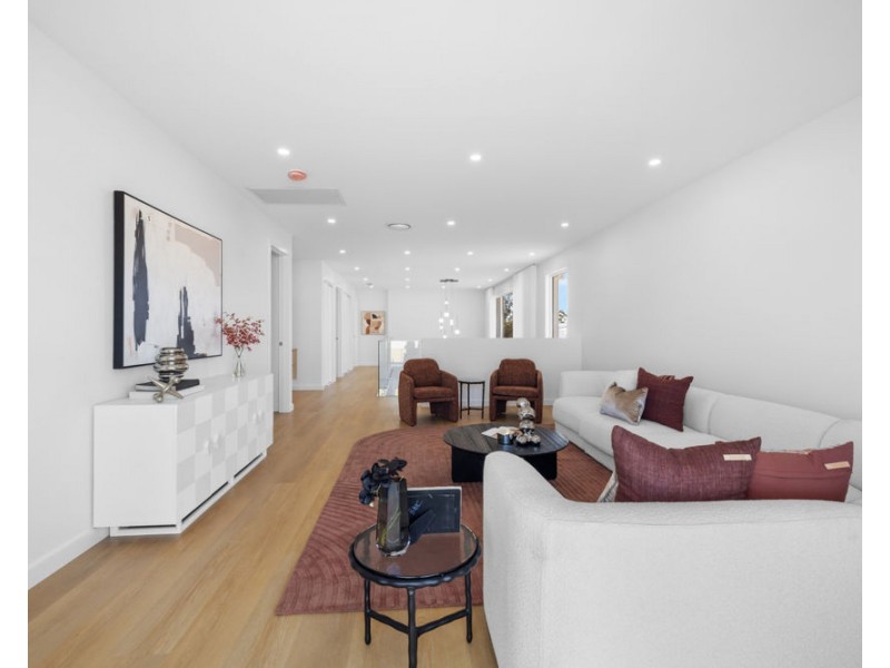 18 ROSEMARY CCT, Rochedale QLD 4123