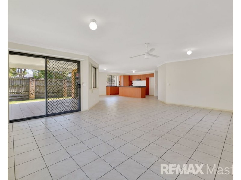 119 Jubilee Avenue, Forest Lake QLD 4078