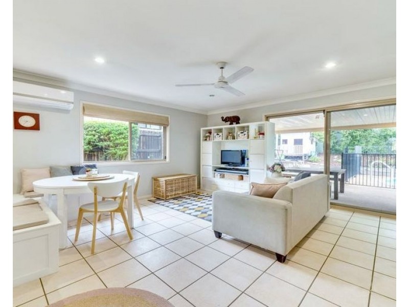 14 Della Ricca Pl, Forest Lake QLD 4078
