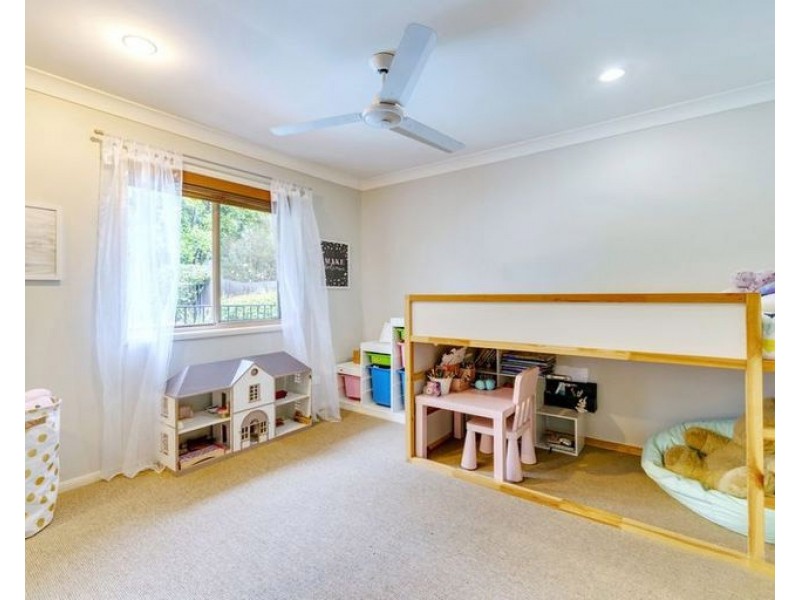 14 Della Ricca Pl, Forest Lake QLD 4078