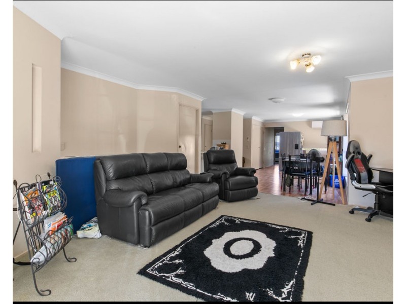 64 Appleyard Crescent, Coopers Plains QLD 4108