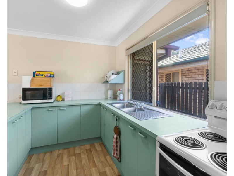 64 Appleyard Crescent, Coopers Plains QLD 4108