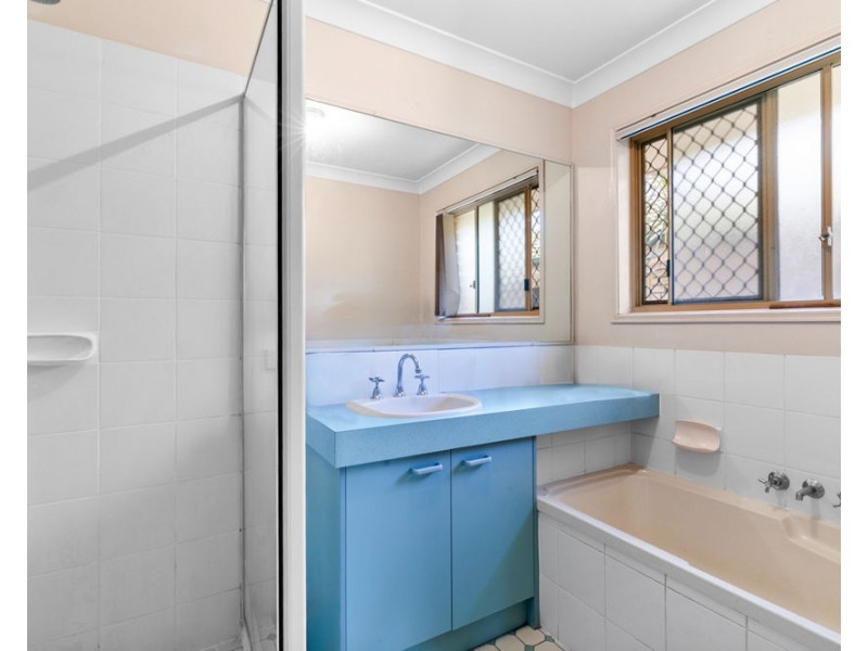64 Appleyard Crescent, Coopers Plains QLD 4108