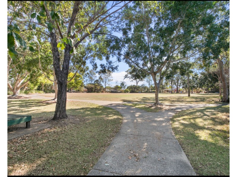 64 Appleyard Crescent, Coopers Plains QLD 4108