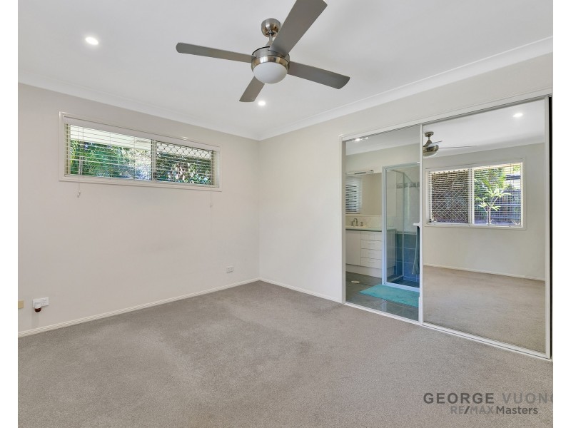 1 Paluna Pl, Forest Lake QLD 4078