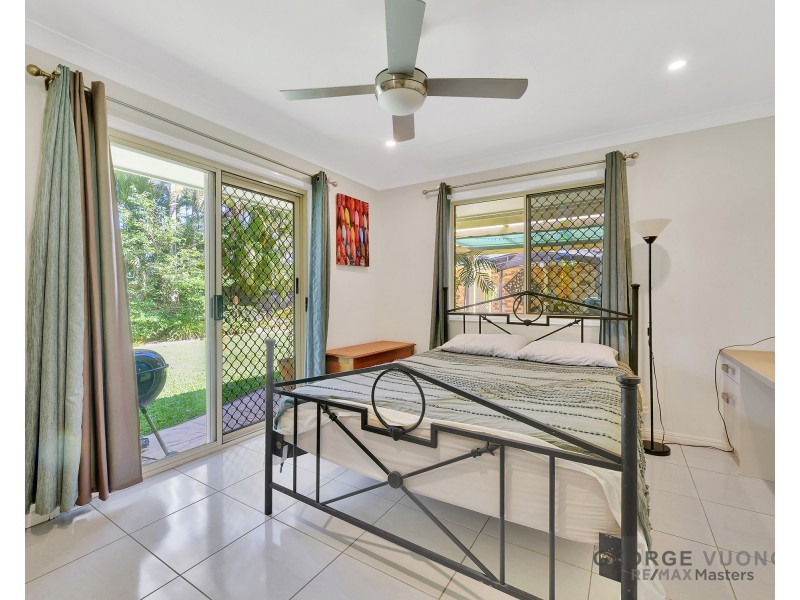 1 Paluna Pl, Forest Lake QLD 4078